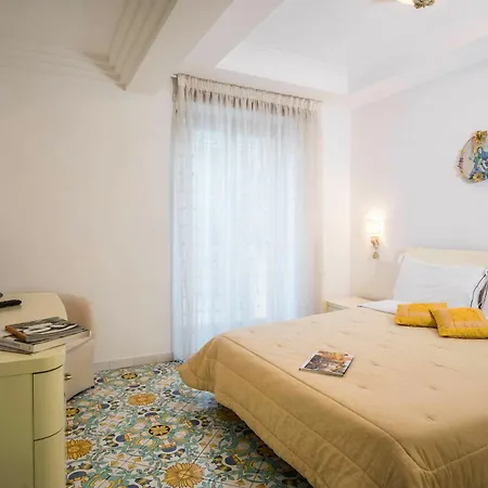 Maison Vittoria Apartment